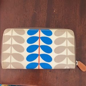 Orla Kiely Zippered wallet
